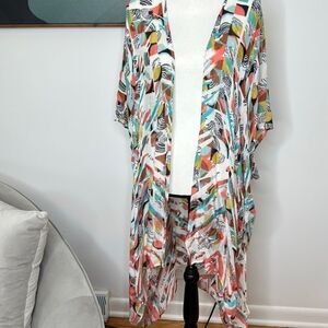 Ruggine Sweeping Floral Kimono with Side Slits